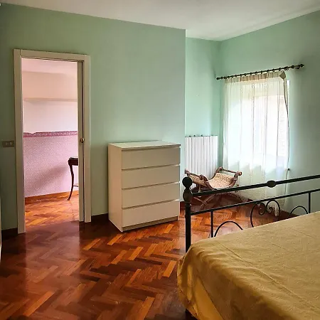 Vicolo Corto